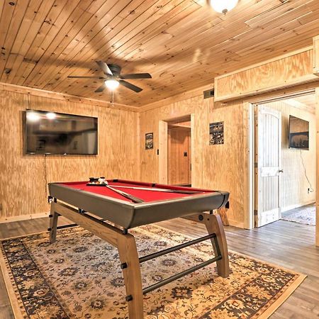Gatlinburg Cabin With Loft And Game Room 1 Mi To Town Exteriör bild
