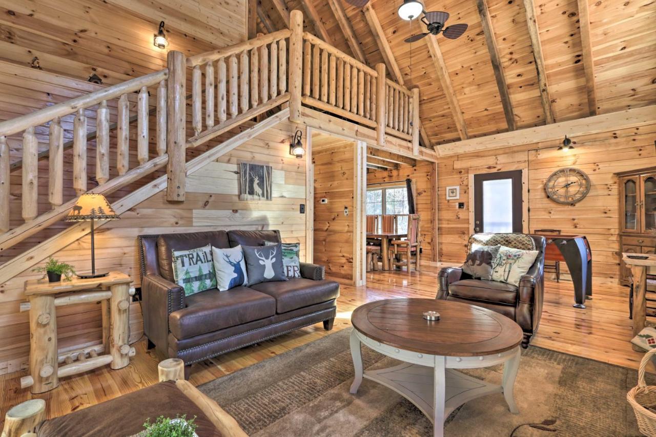 Gatlinburg Cabin With Loft And Game Room 1 Mi To Town Exteriör bild